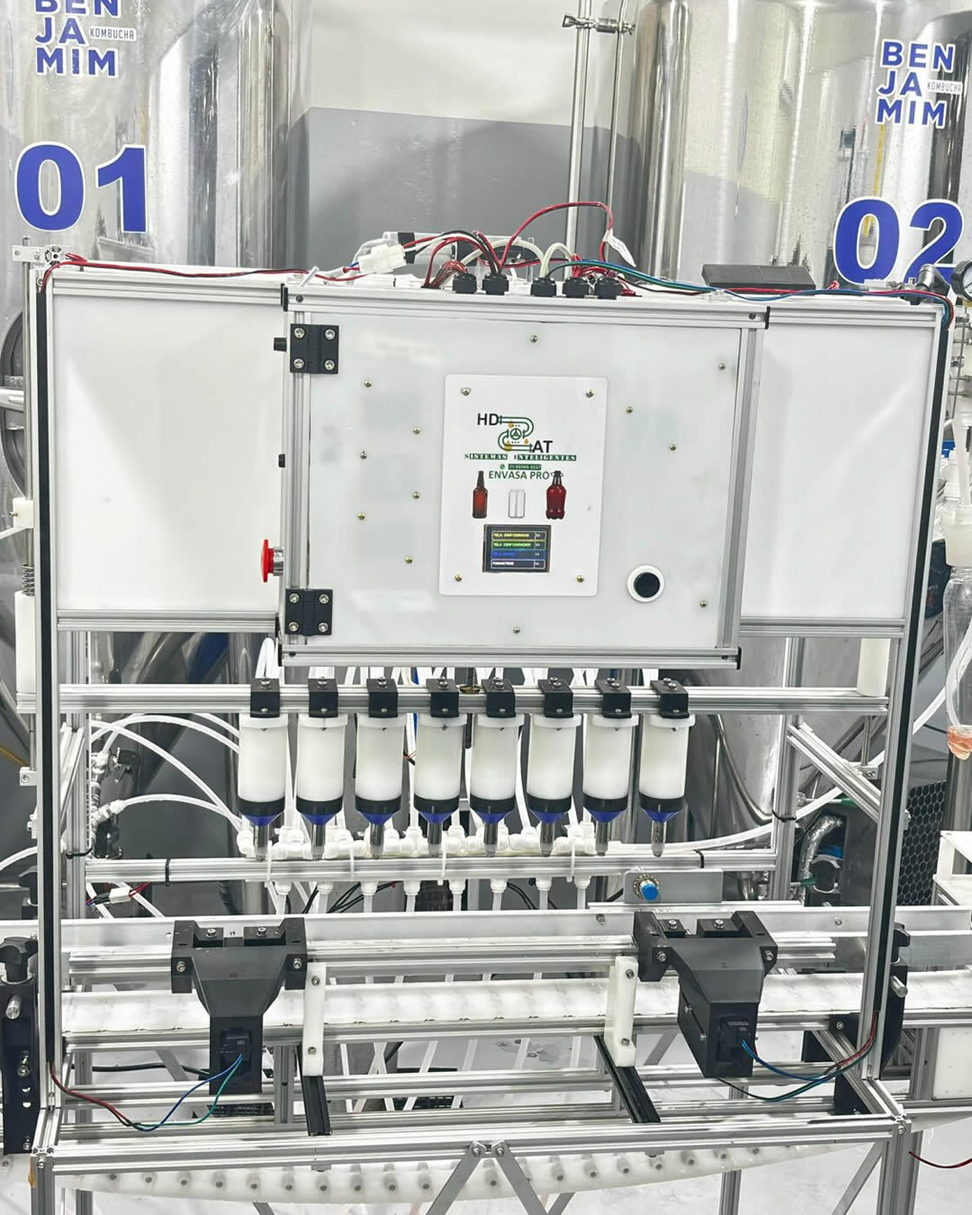 Linha de Envase 8 Bicos de Garrafa/PET